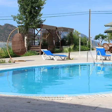 Hotel Mithat 2*